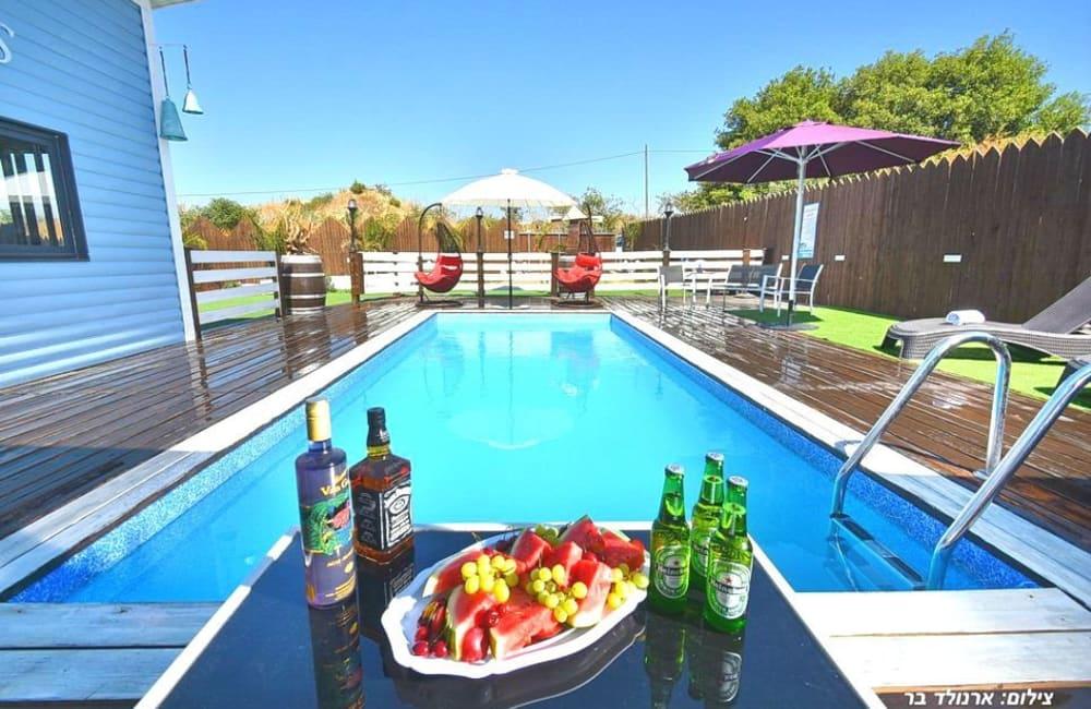 82272 מתחם חיצוני, וילה יאניס, וילה  בעבדון וילות - Vila 4 U