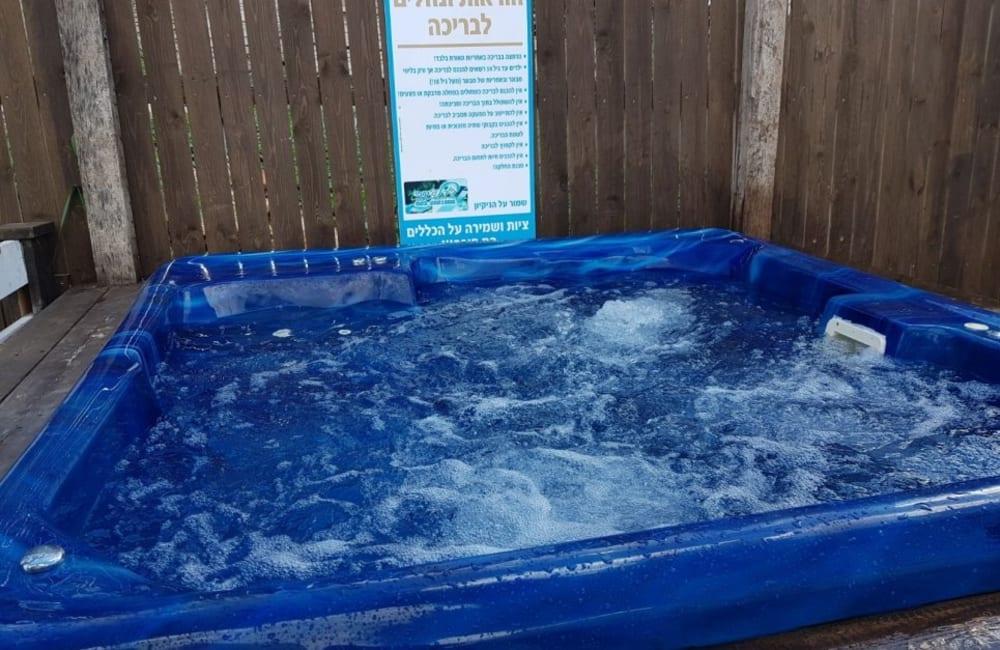 82275 מתחם חיצוני, וילה יאניס, וילה  בעבדון וילות - Vila 4 U