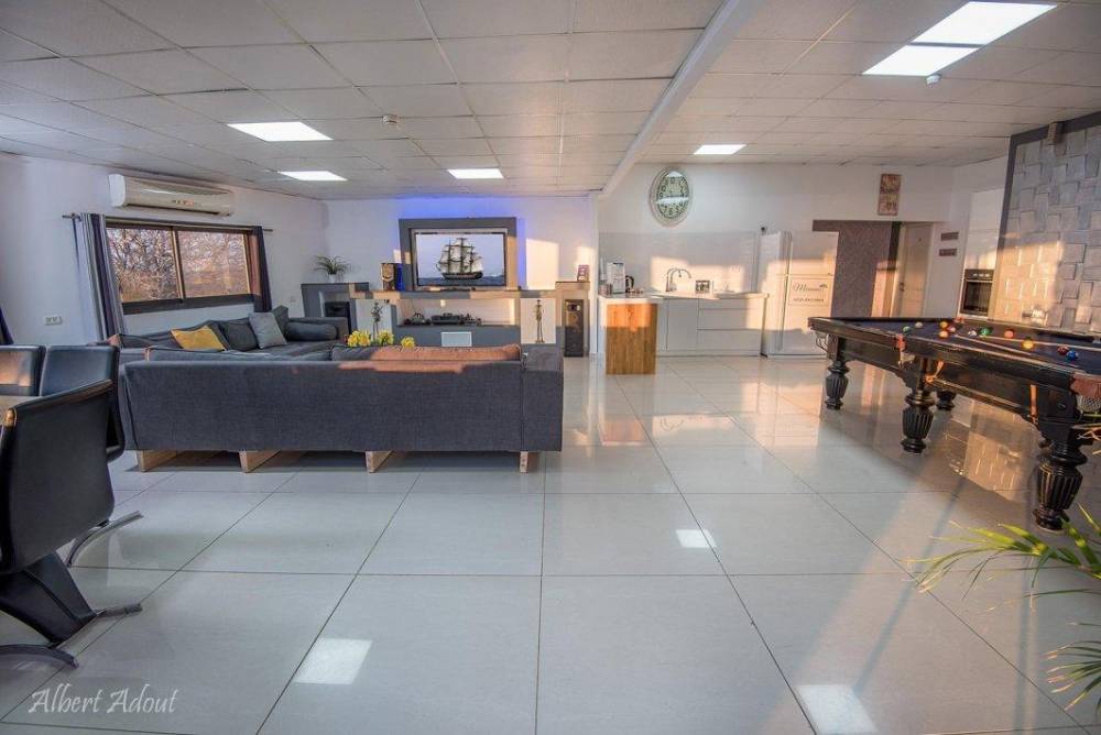 82563 מתחם פנימי, וילה מונסון, וילה  בעין יעקב וילות - Vila 4 U