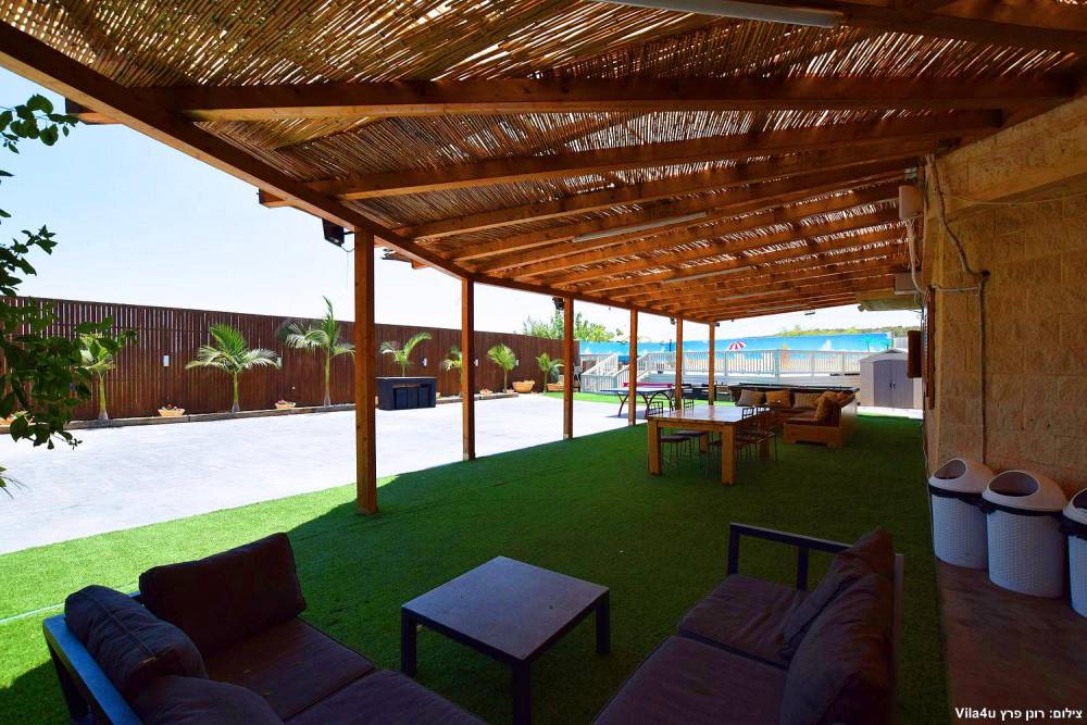 82700 המתחם החיצוני, וילה גלי, וילה  בשדות מיכה וילות - Vila 4 U