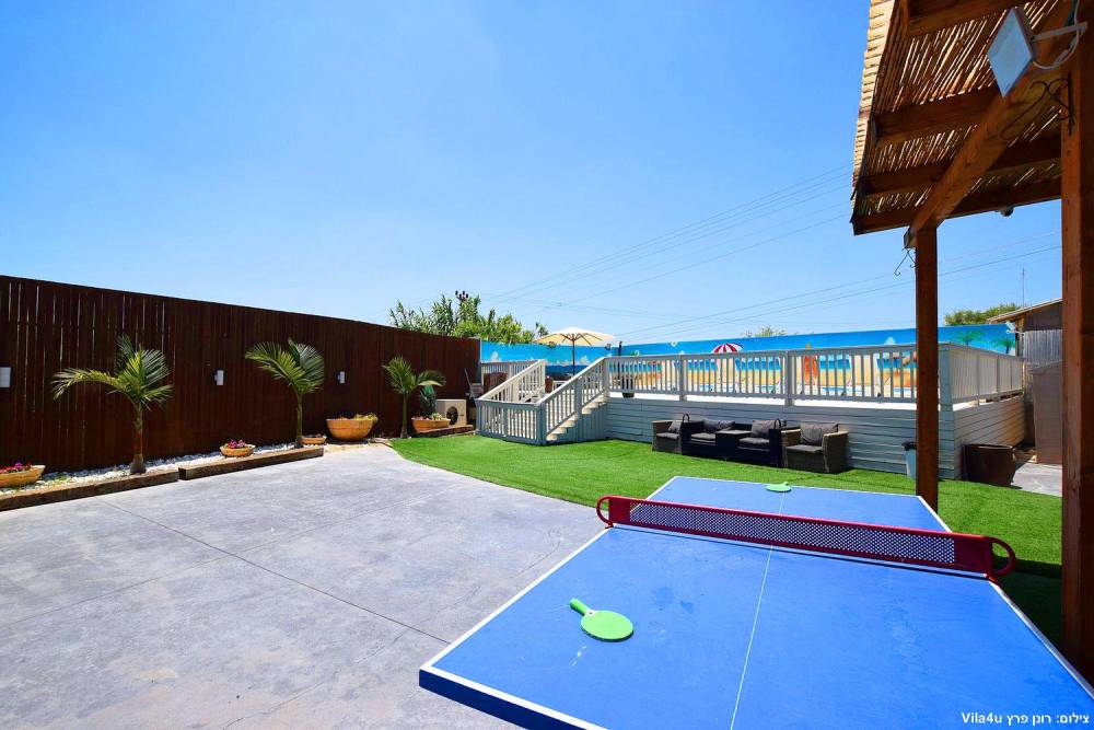 82704 המתחם החיצוני, וילה גלי, וילה  בשדות מיכה וילות - Vila 4 U