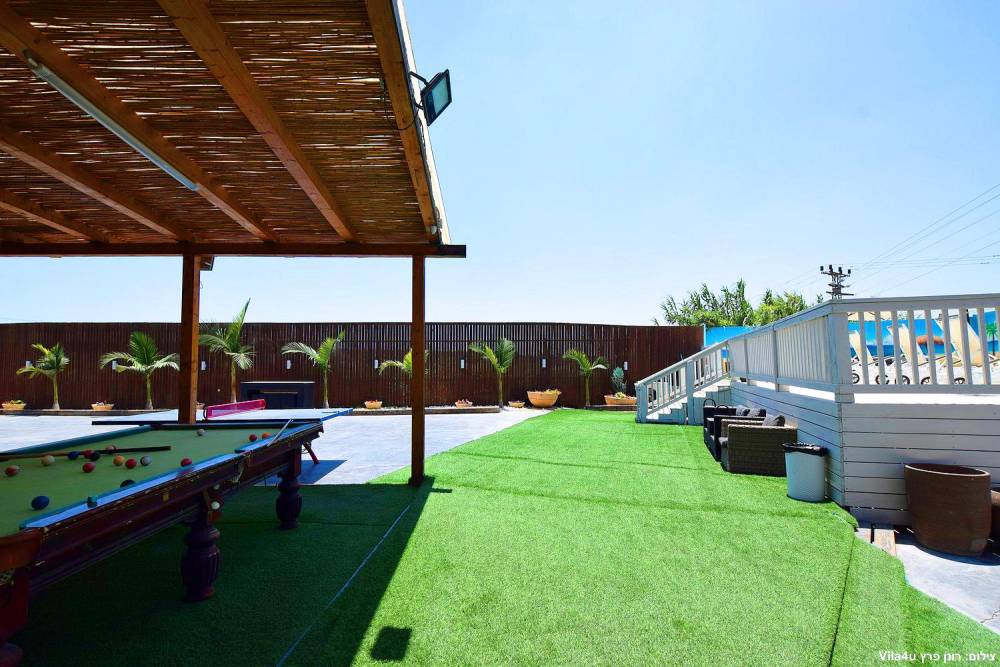 82714 המתחם החיצוני, וילה גלי, וילה  בשדות מיכה וילות - Vila 4 U