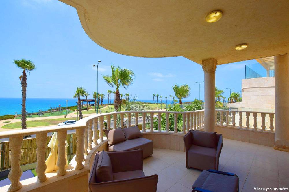 84302 המתחם החיצוני, אחוזה על הים-סטיי פירסט קלאס, וילה  בנתניה וילות - Vila 4 U