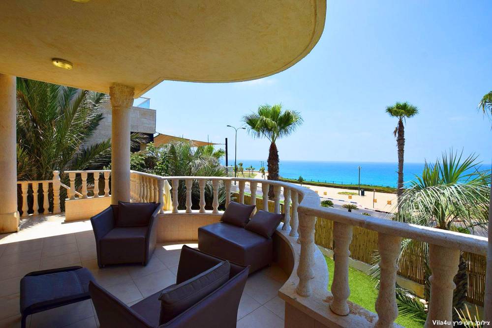 84305 המתחם החיצוני, אחוזה על הים-סטיי פירסט קלאס, וילה  בנתניה וילות - Vila 4 U