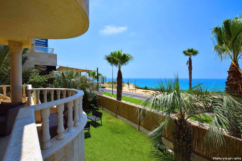 84308 המתחם החיצוני, אחוזה על הים-סטיי פירסט קלאס, וילה  בנתניה וילות - Vila 4 U
