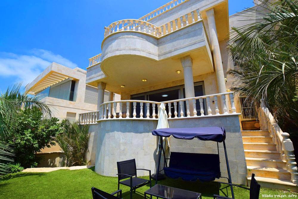 84311 המתחם החיצוני, אחוזה על הים-סטיי פירסט קלאס, וילה  בנתניה וילות - Vila 4 U