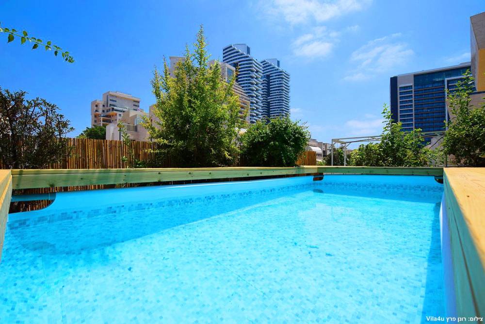 84313 המתחם החיצוני, אחוזה על הים-סטיי פירסט קלאס, וילה  בנתניה וילות - Vila 4 U