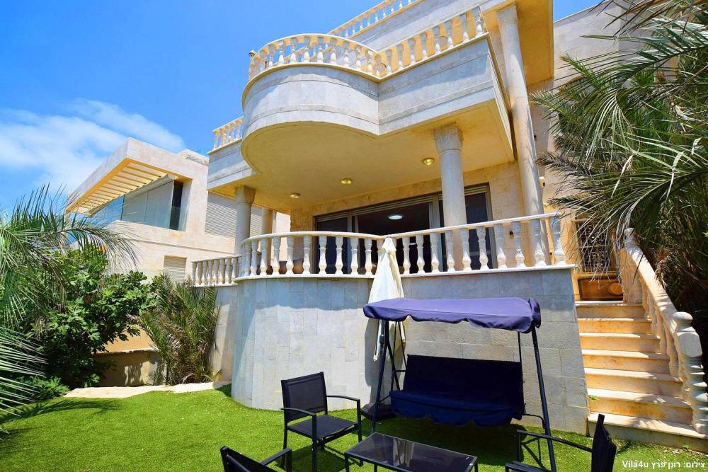 84315 המתחם החיצוני, אחוזה על הים-סטיי פירסט קלאס, וילה  בנתניה וילות - Vila 4 U