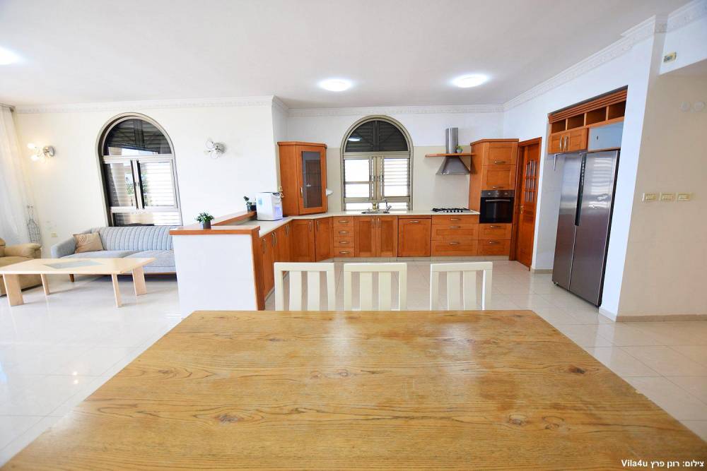 84334 המתחם הפנימי, אחוזה על הים-סטיי פירסט קלאס, וילה  בנתניה וילות - Vila 4 U