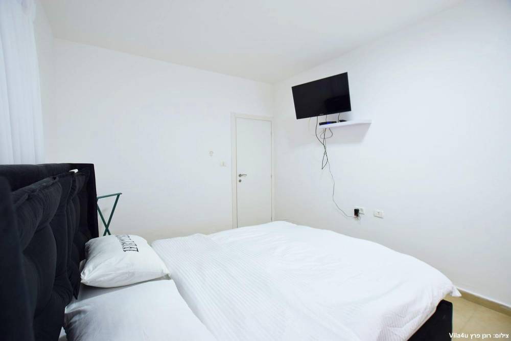 84566 מתחם פנימי, וילה גלי, וילה  בשדות מיכה וילות - Vila 4 U