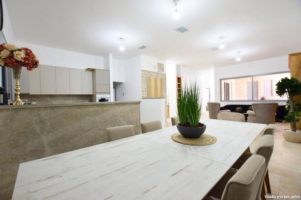 84602 המתחם הפנימי, אחוזת אפיקי מים, וילה  בתירוש וילות - Vila 4 U