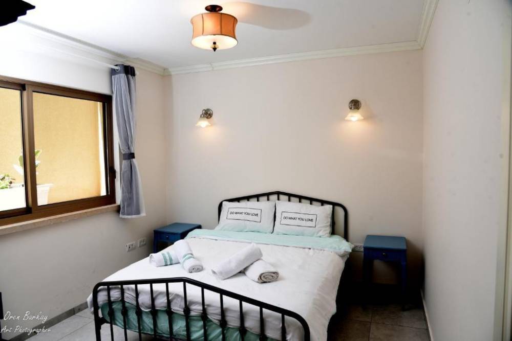 85885 פנים הוילה והחדרים, וילה נטופה כושר - Villa Netofa Kosher, וילה  במצפה נטופה וילות - Vila 4 U