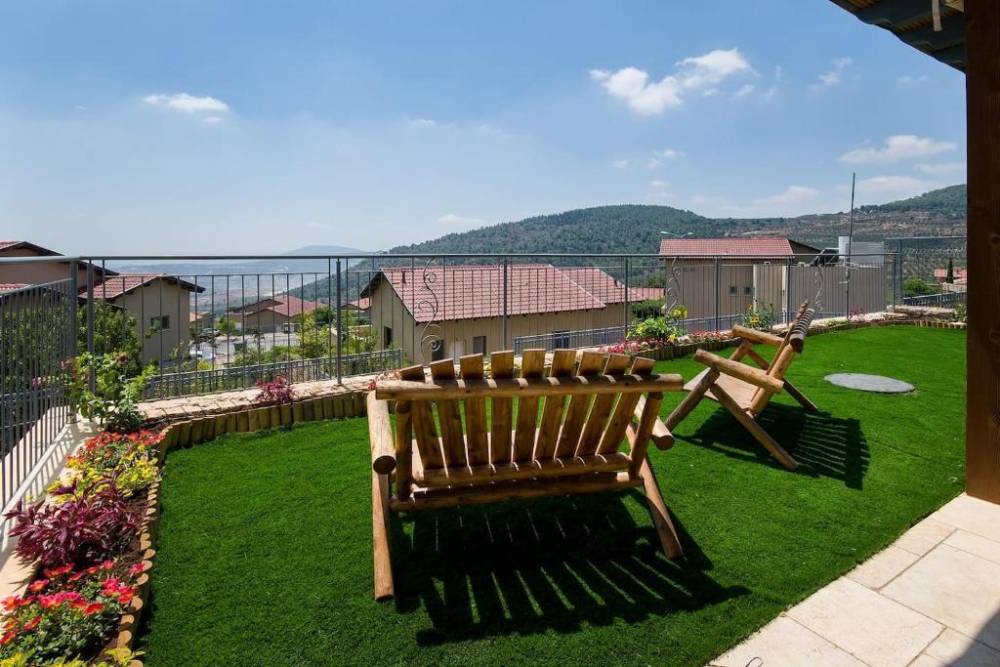 85899 המתחם החיצוני, וילה נטופה כושר - Villa Netofa Kosher, וילה  במצפה נטופה וילות - Vila 4 U