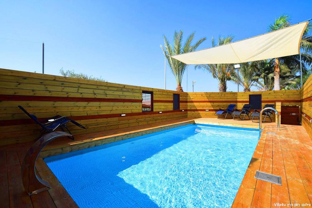 87484 המתחם החיצוני, אחוזת אפיקי מים, וילה  בתירוש וילות - Vila 4 U