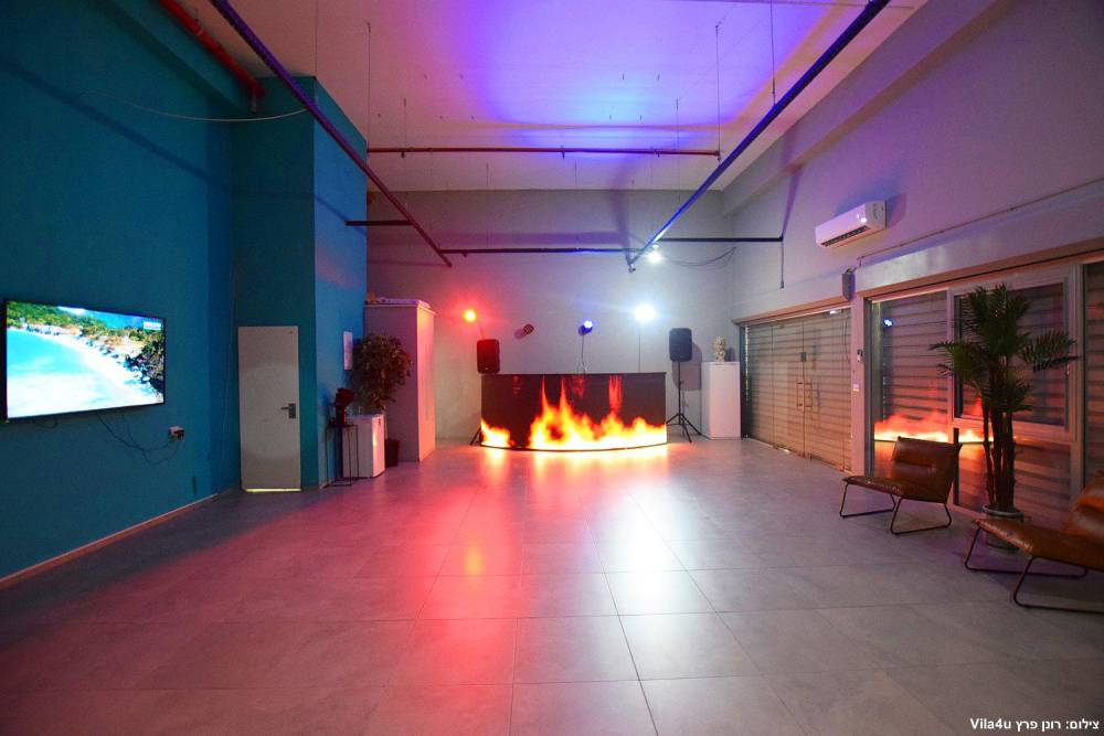 88700 גלריה כללית, סטייל לופט, וילה  בנהריה וילות - Vila 4 U