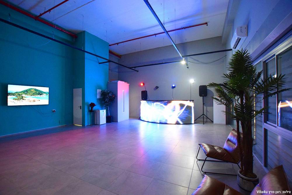 88717 גלריה כללית, סטייל לופט, וילה  בנהריה וילות - Vila 4 U