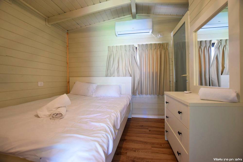 88915 פנים היחידות, אחוזת ראש ההר, וילה  בירכא וילות - Vila 4 U