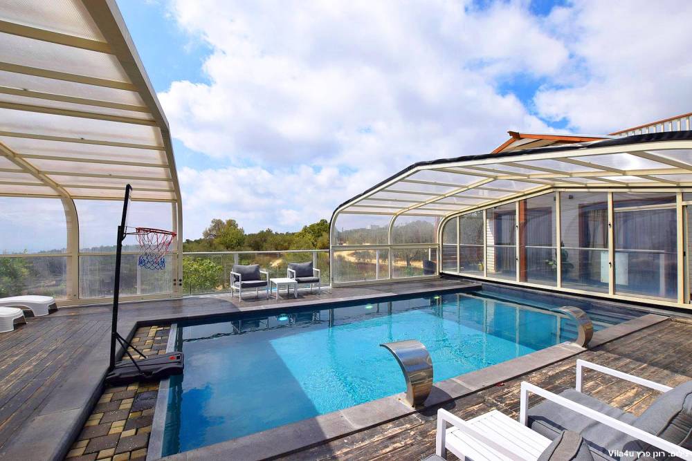 88930 המתחם החיצוני, אחוזת ראש ההר, וילה  בירכא וילות - Vila 4 U