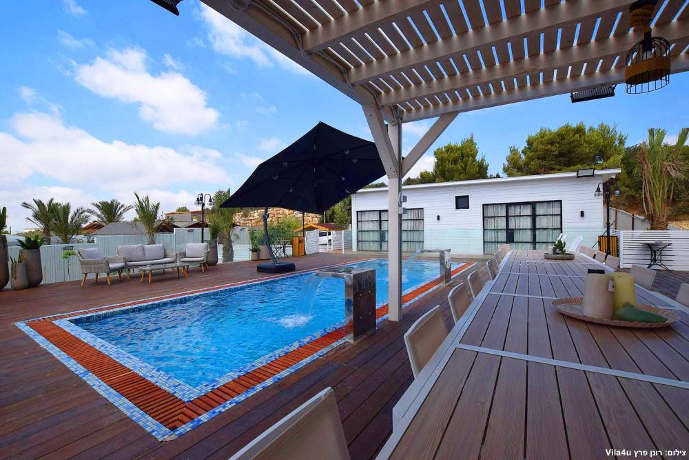 89051 מתחם חיצוני, וילה ראש ההר ריזורט, וילה  בירכא וילות - Vila 4 U