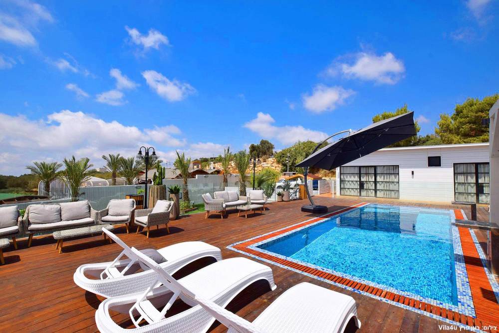 89069 מתחם חיצוני, וילה ראש ההר ריזורט, וילה  בירכא וילות - Vila 4 U