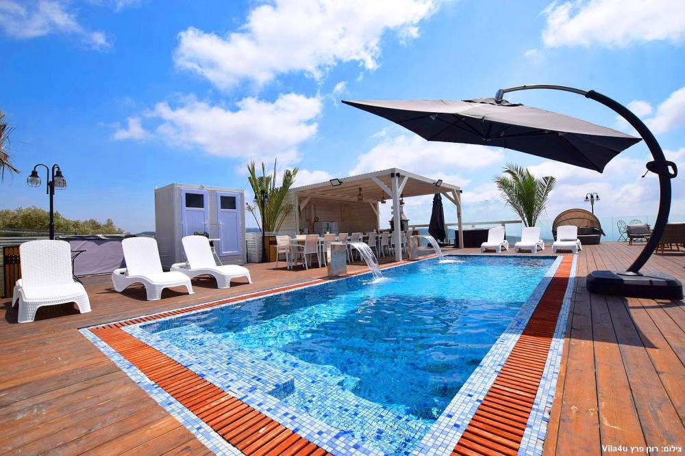 89070 מתחם חיצוני, וילה ראש ההר ריזורט, וילה  בירכא וילות - Vila 4 U