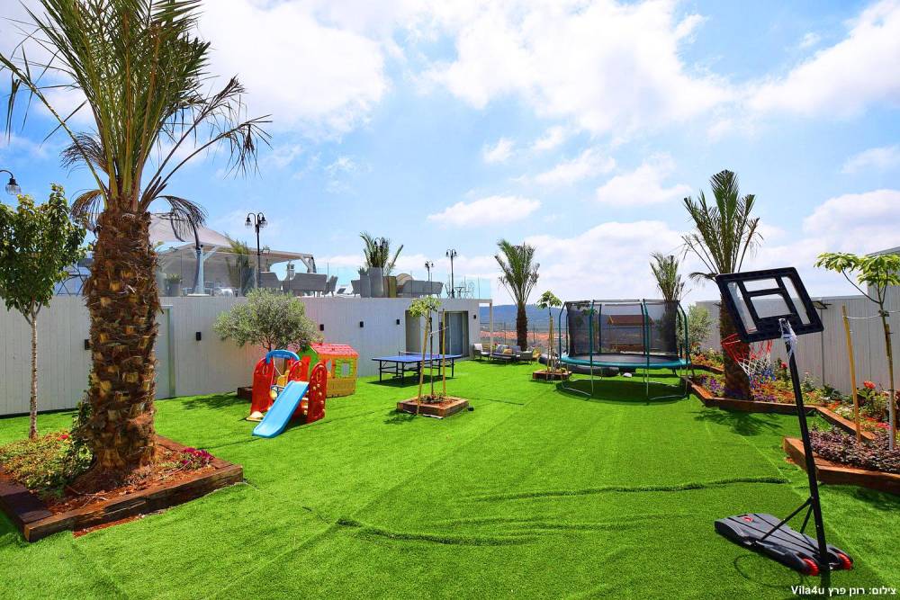 89076 מתחם חיצוני, וילה ראש ההר ריזורט, וילה  בירכא וילות - Vila 4 U