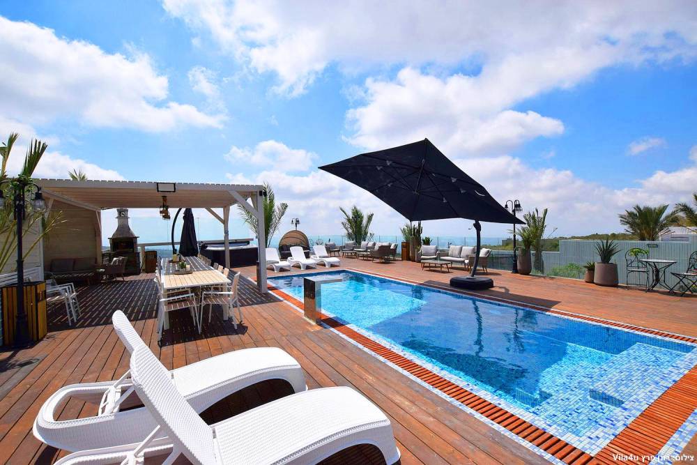 89085 מתחם חיצוני, וילה ראש ההר ריזורט, וילה  בירכא וילות - Vila 4 U