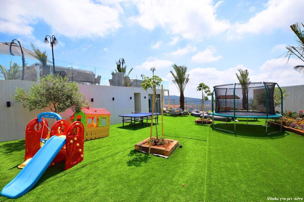 89087 מתחם חיצוני, וילה ראש ההר ריזורט, וילה  בירכא וילות - Vila 4 U