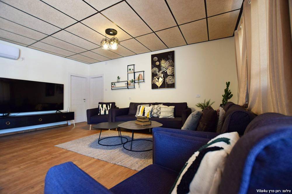 89099 מתחם פנימי, וילה ראש ההר ריזורט, וילה  בירכא וילות - Vila 4 U