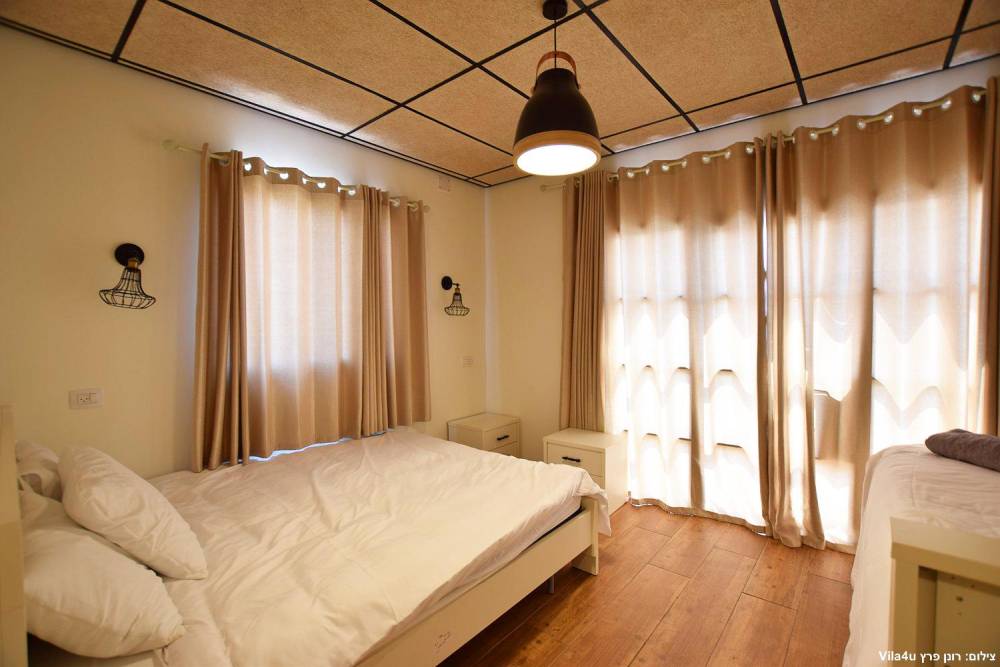 89106 מתחם פנימי, וילה ראש ההר ריזורט, וילה  בירכא וילות - Vila 4 U