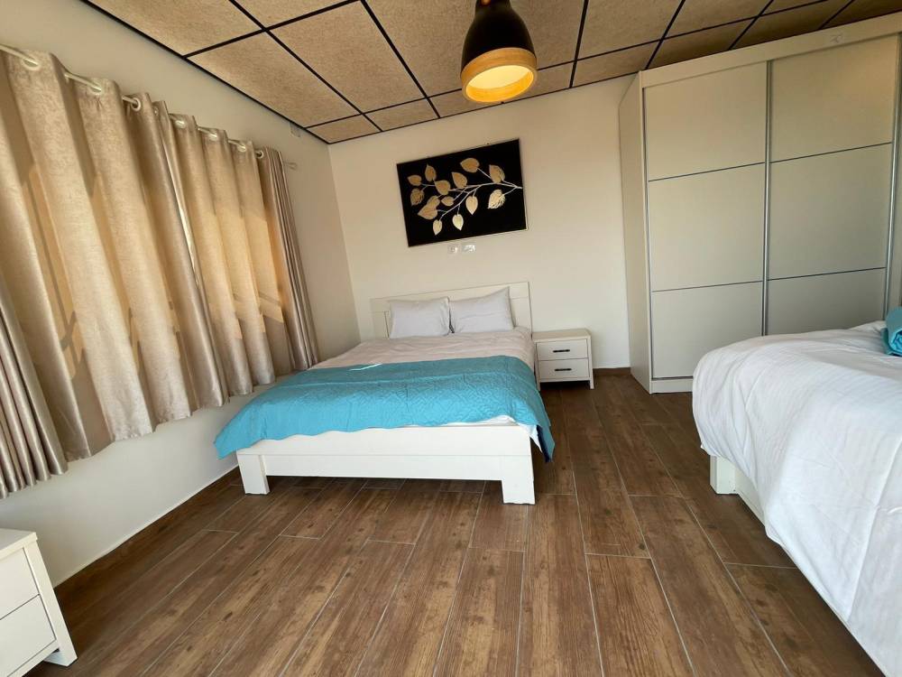 89231 מתחם פנימי, וילה ראש ההר ריזורט, וילה  בירכא וילות - Vila 4 U