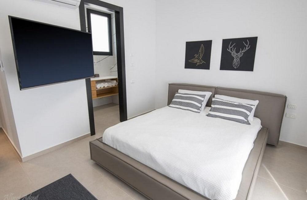 89520 המתחם הפנימי, ארכיטקט ביץ' האוס, וילה  בחדרה וילות - Vila 4 U