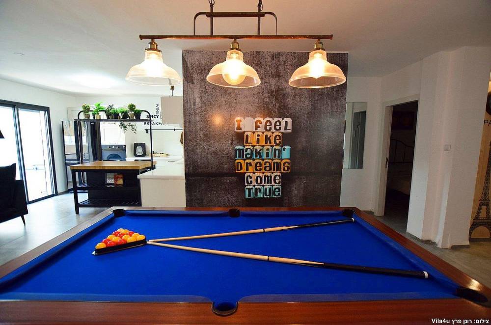 89631 גלריה כללית, וילה גיגס האוס בוטיק, וילה  בחצור הגלילית וילות - Vila 4 U