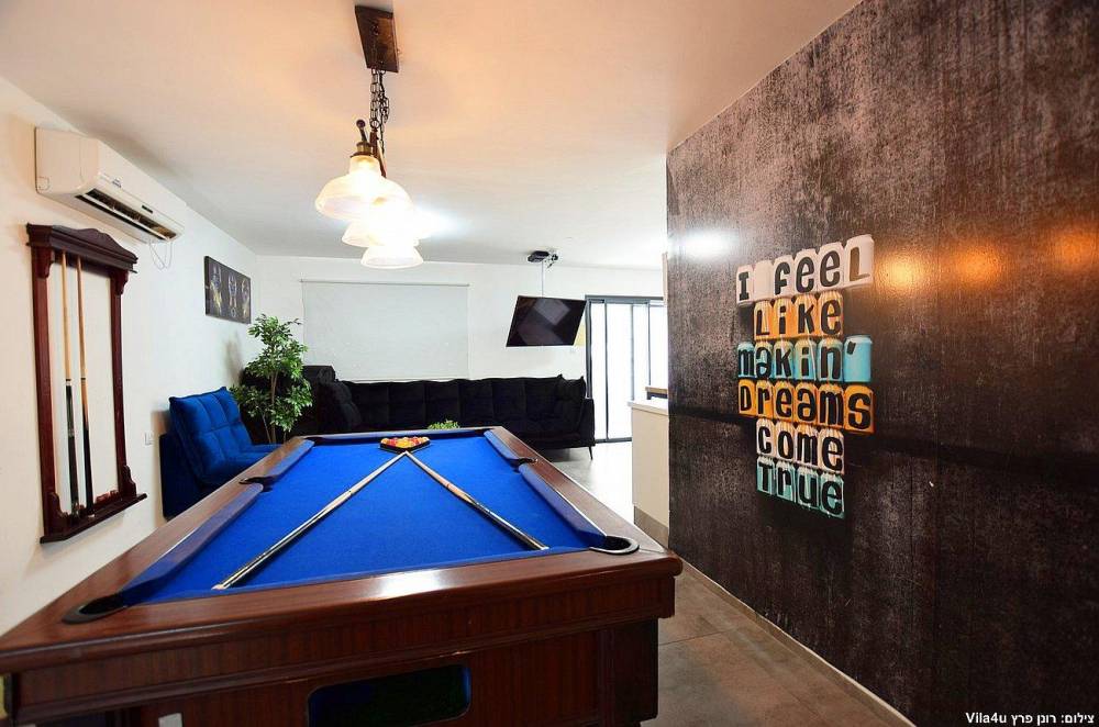 89634 גלריה כללית, וילה גיגס האוס בוטיק, וילה  בחצור הגלילית וילות - Vila 4 U