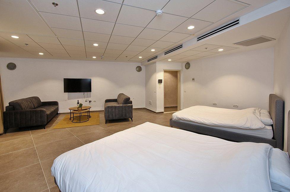 89738 כללי, מלון רומנו, וילה  בצפת וילות - Vila 4 U