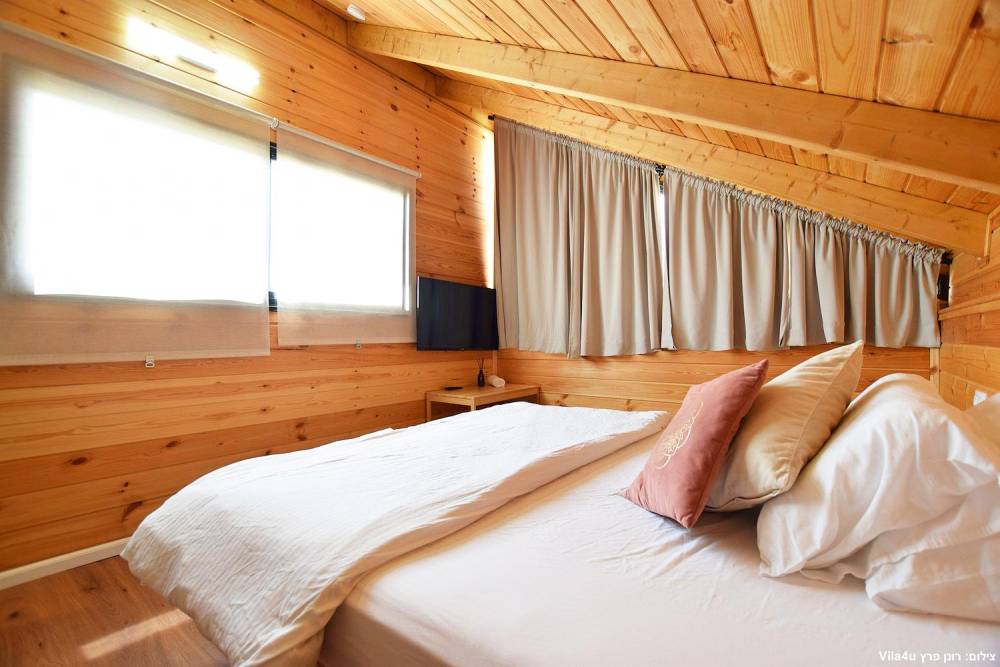 90620 המתחם הפנימי, וילה אליזה בוטיק, וילה  בעוספיה וילות - Vila 4 U