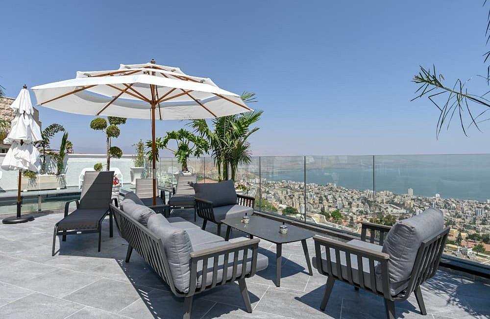 91758 גלריה כללית, וילה רקפת, וילה  בטבריה וילות - Vila 4 U