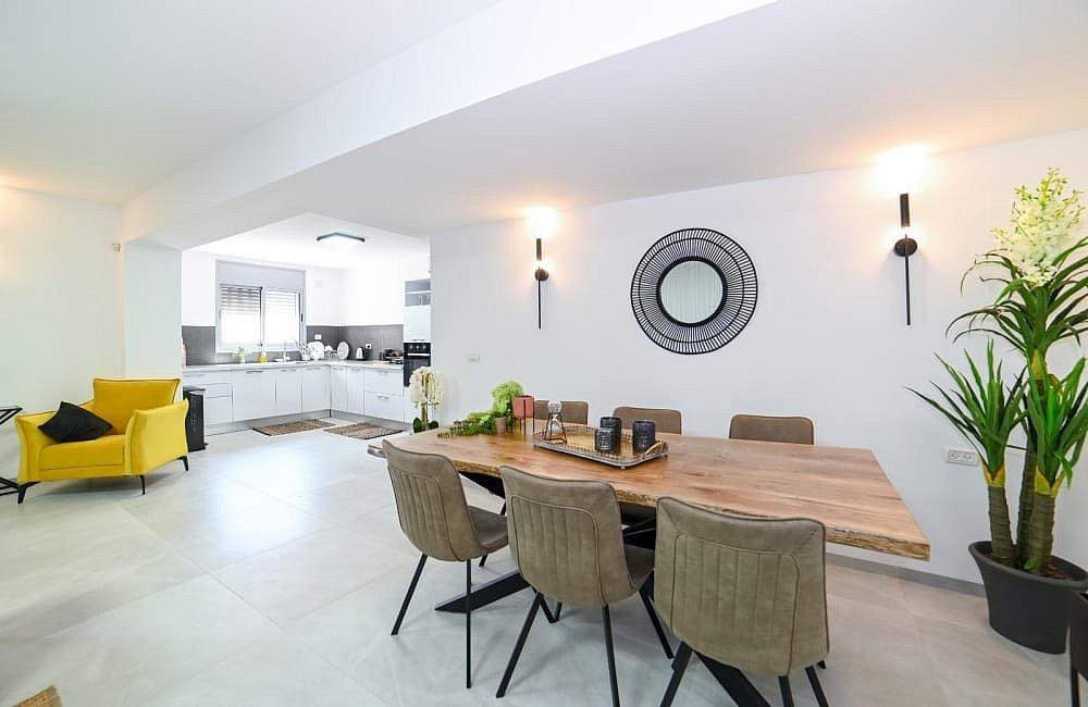 91772 פנים הוילה והחדרים, וילה רקפת, וילה  בטבריה וילות - Vila 4 U