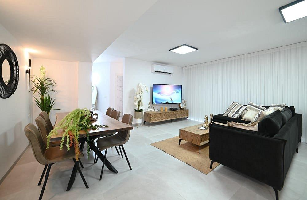 91778 פנים הוילה והחדרים, וילה רקפת, וילה  בטבריה וילות - Vila 4 U