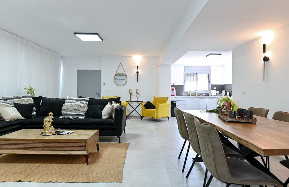 91800 פנים הוילה והחדרים, וילה רקפת, וילה  בטבריה וילות - Vila 4 U