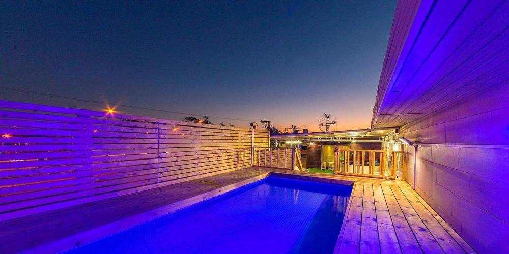 92510 גלרית כללית, לופט מהסרטים, וילה  בנתניה וילות - Vila 4 U