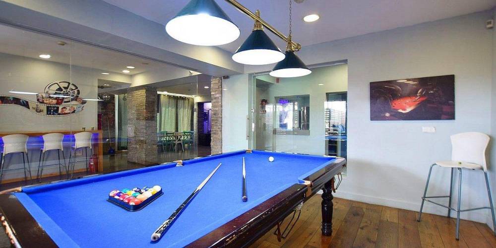 92514 גלרית כללית, לופט מהסרטים, וילה  בנתניה וילות - Vila 4 U