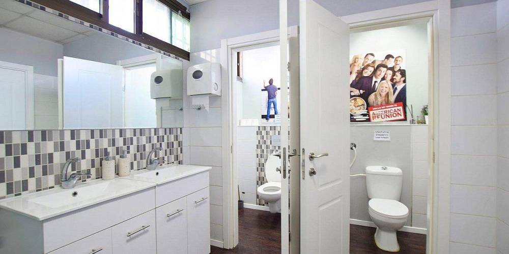 92525 גלרית כללית, לופט מהסרטים, וילה  בנתניה וילות - Vila 4 U