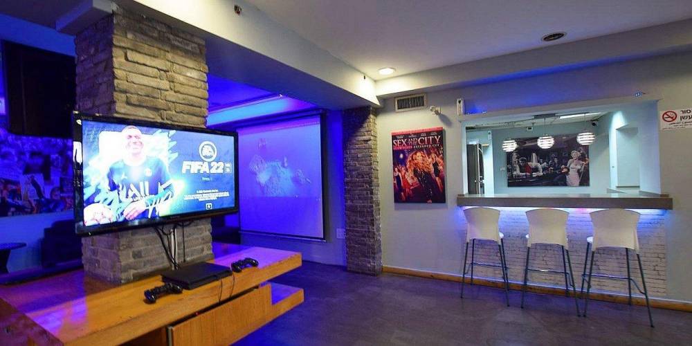 92530 גלרית כללית, לופט מהסרטים, וילה  בנתניה וילות - Vila 4 U