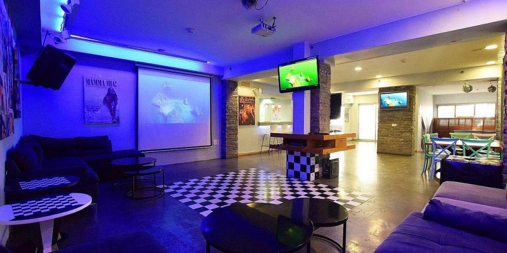 92533 גלרית כללית, לופט מהסרטים, וילה  בנתניה וילות - Vila 4 U