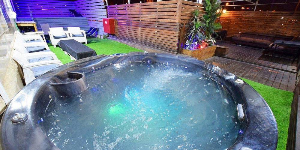 92535 גלרית כללית, לופט מהסרטים, וילה  בנתניה וילות - Vila 4 U