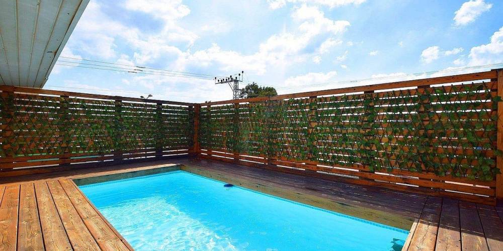 92537 גלרית כללית, לופט מהסרטים, וילה  בנתניה וילות - Vila 4 U