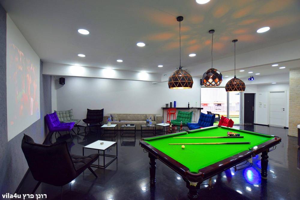 93801 מתחם פנימי, אינדיגו, וילה  בתל אביב וילות - Vila 4 U