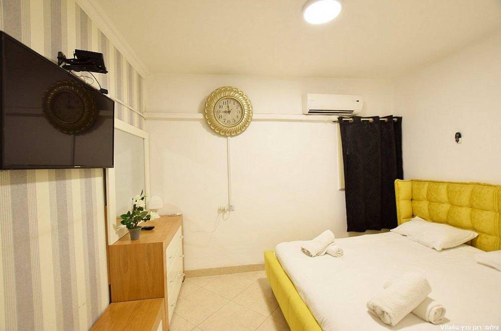 96369 מתחם פנימי, וילה גולדן, וילה  בראש פינה וילות - Vila 4 U