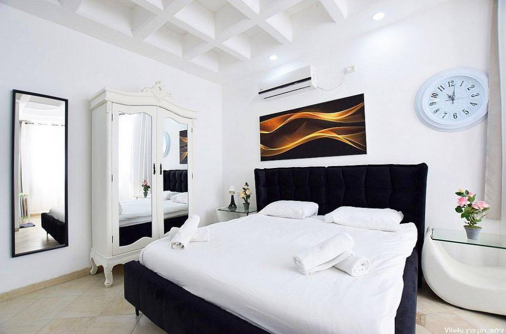 97612 גלריה כללית, וילה גולדן, וילה  בראש פינה וילות - Vila 4 U